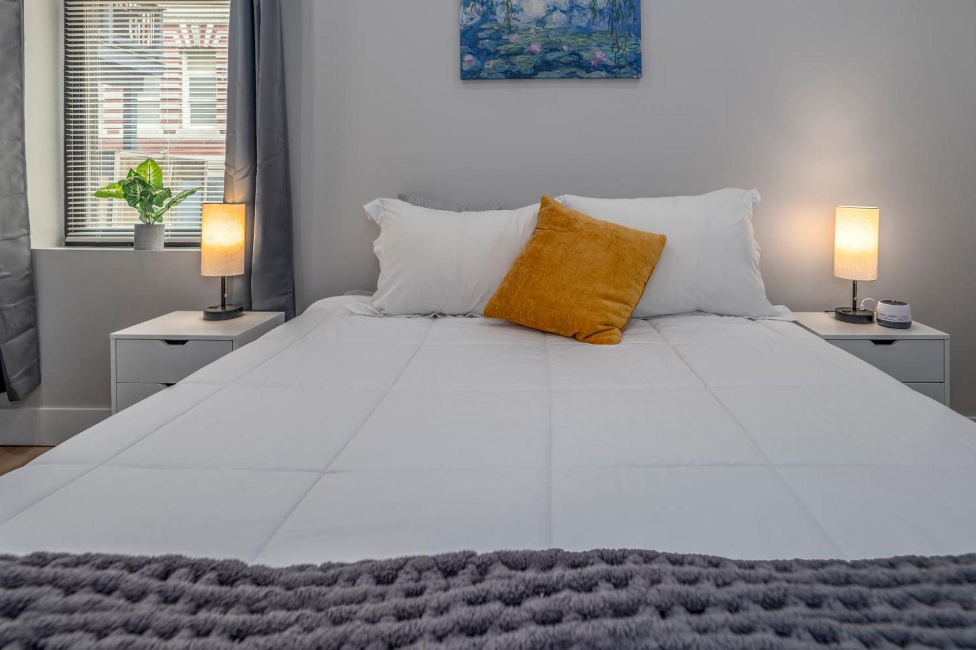 Prime Otr, 3 Lux Queen Beds, Two 55In Tvs, Steps To Tql, Findlay Market, Light Rail, Fast Wifi Cincinnati Eksteriør bilde