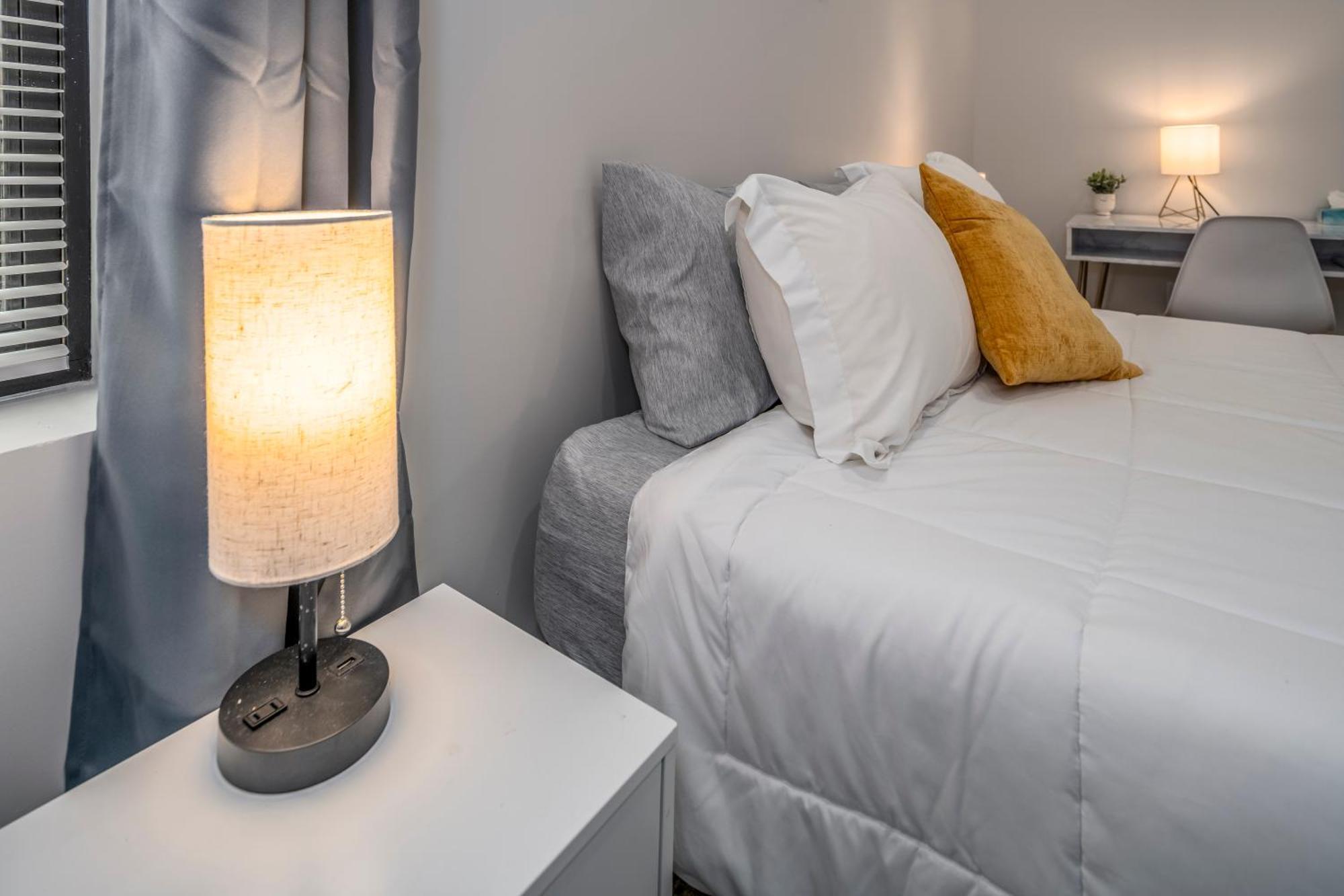 Prime Otr, 3 Lux Queen Beds, Two 55In Tvs, Steps To Tql, Findlay Market, Light Rail, Fast Wifi Cincinnati Eksteriør bilde