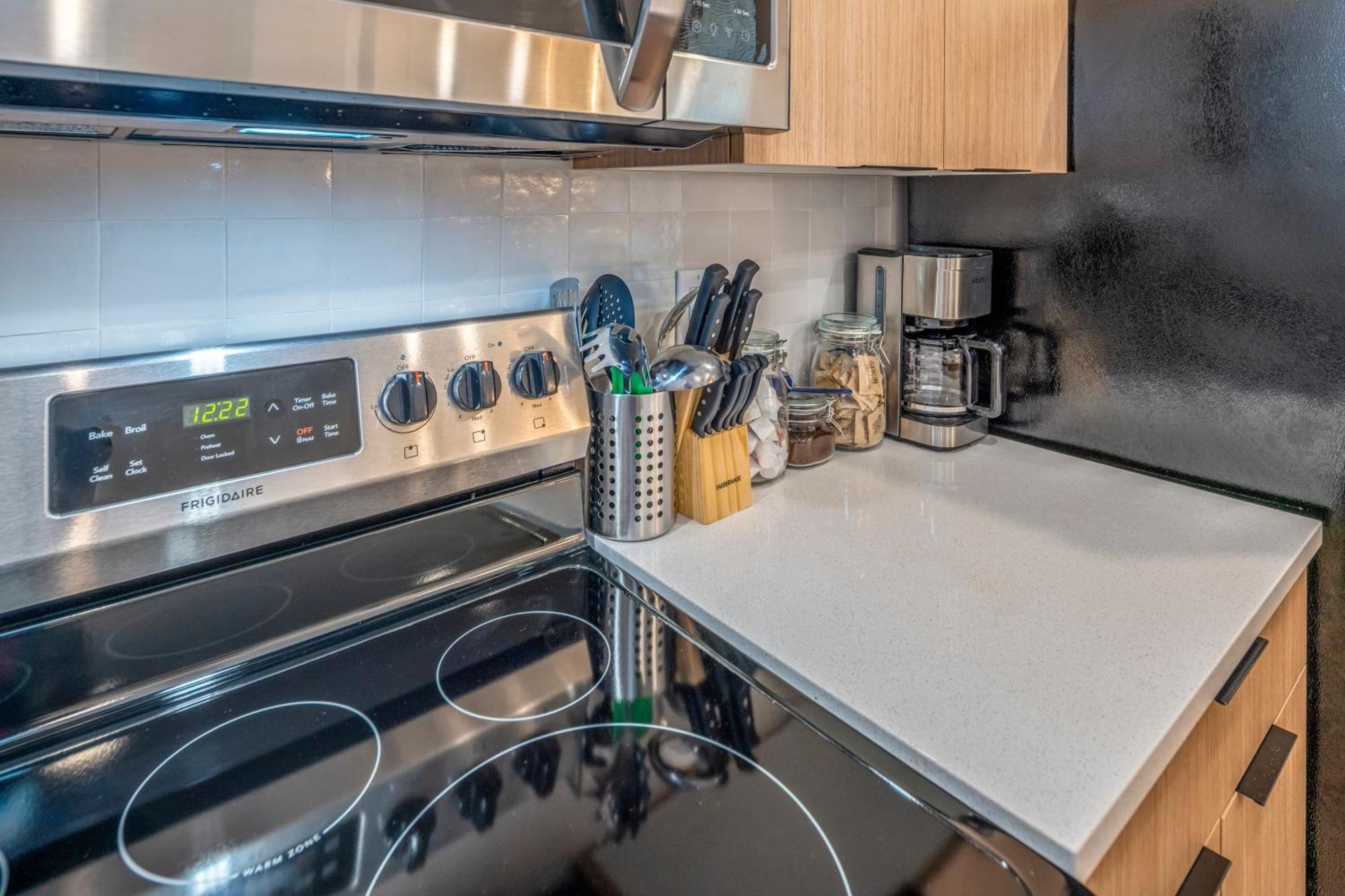 Prime Otr, 3 Lux Queen Beds, Two 55In Tvs, Steps To Tql, Findlay Market, Light Rail, Fast Wifi Cincinnati Eksteriør bilde